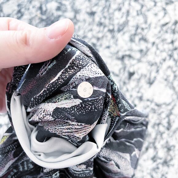 Lululemon Fast and Free 7/8 Tight in Mini Sweatr Multi Black - Picture 7 of 7